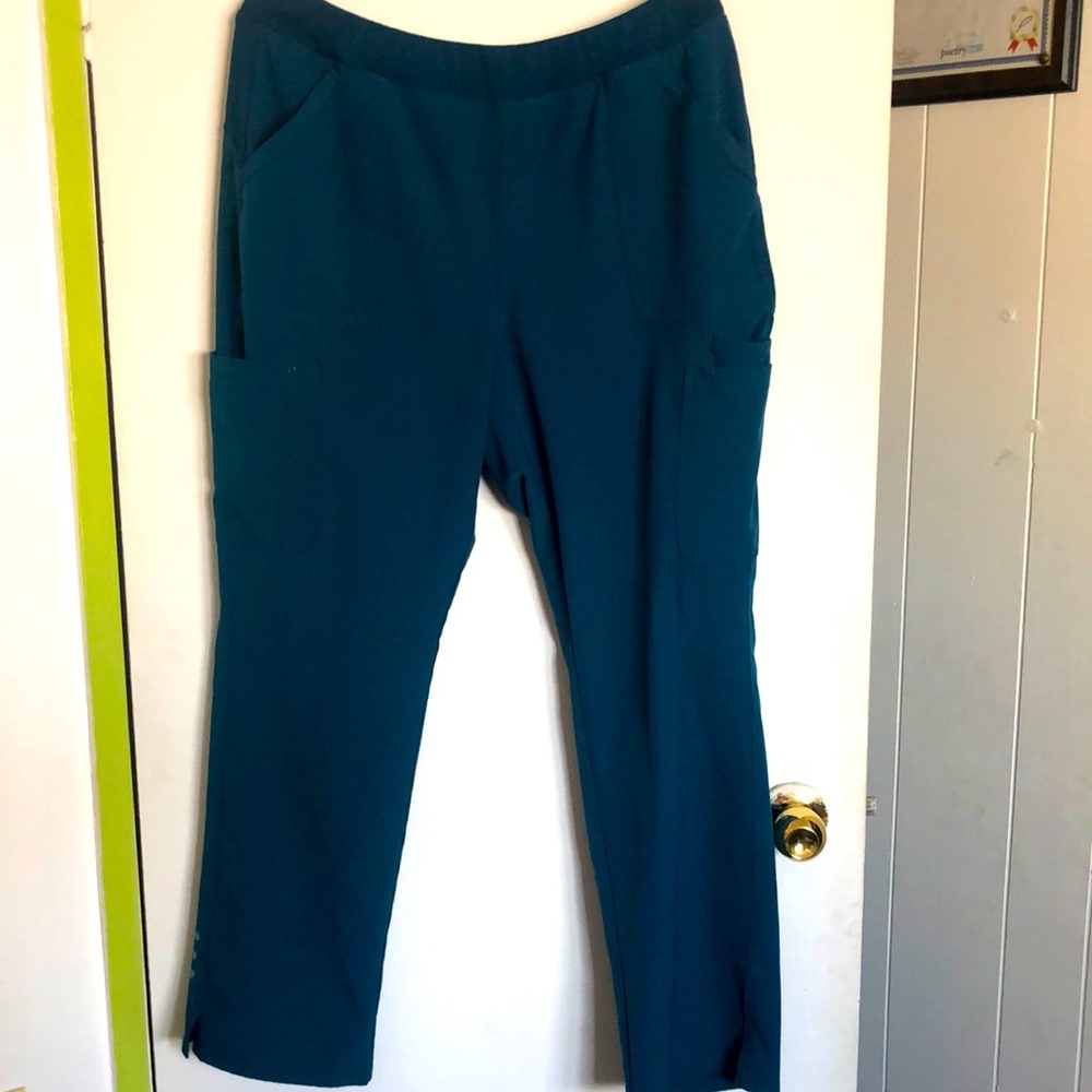Scrub pants